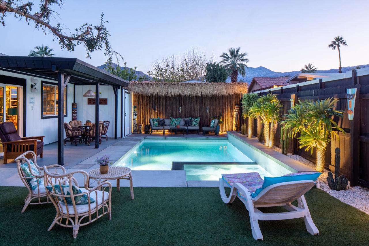 Mid-Century Modern Home In Beautiful La Quinta Exterior photo